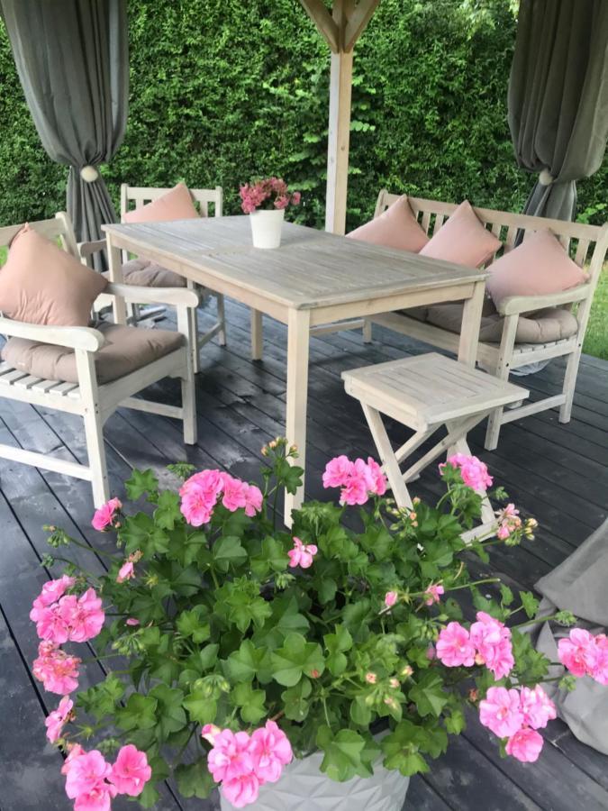 Apartament Zakatek Wroclawia Bielany Wrocławskie Buitenkant foto