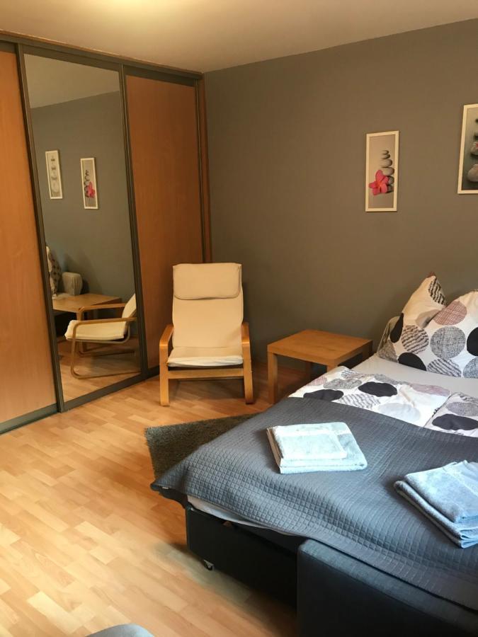 Apartament Zakatek Wroclawia Bielany Wrocławskie Buitenkant foto