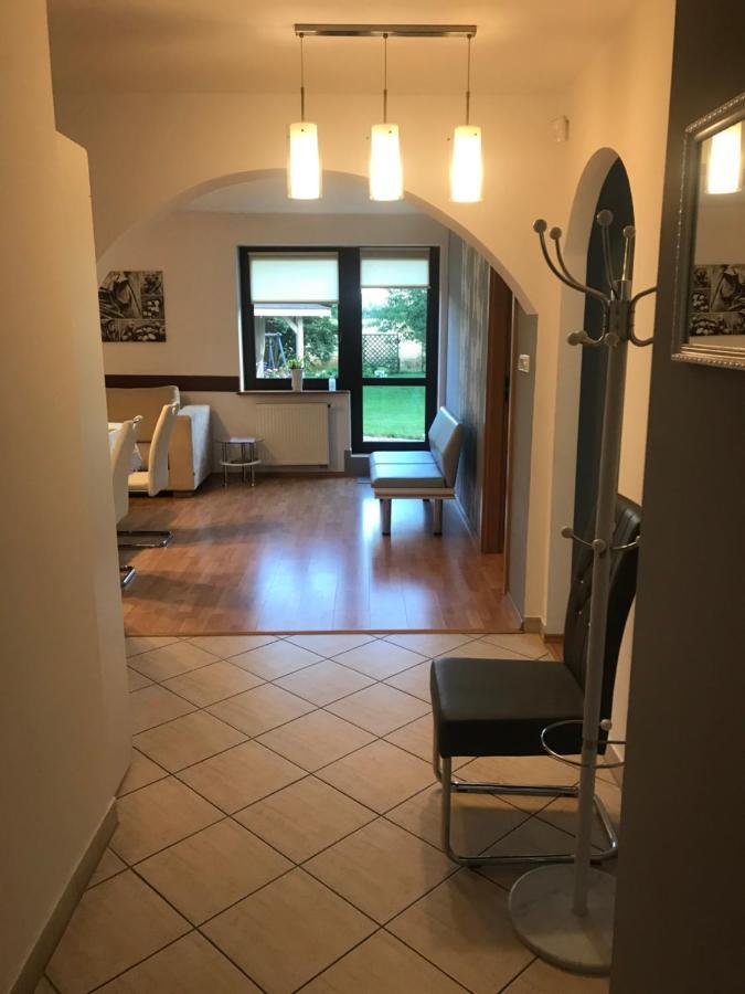 Apartament Zakatek Wroclawia Bielany Wrocławskie Buitenkant foto
