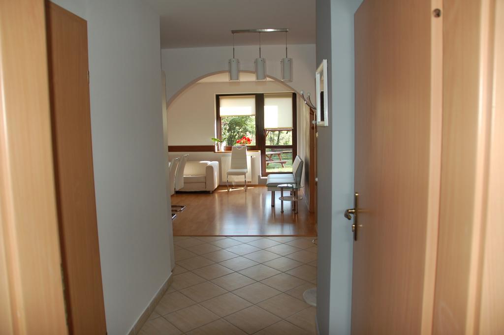 Apartament Zakatek Wroclawia Bielany Wrocławskie Buitenkant foto