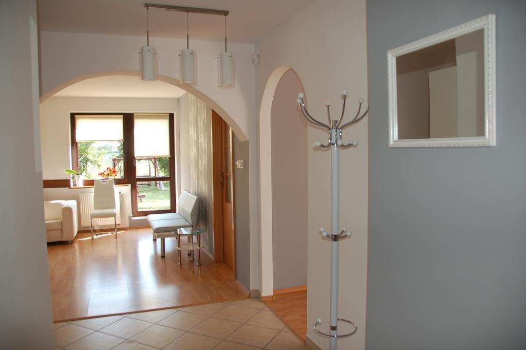 Apartament Zakatek Wroclawia Bielany Wrocławskie Buitenkant foto